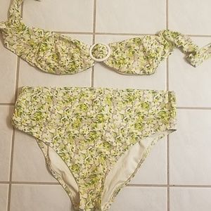 Floral highwaisted bikini